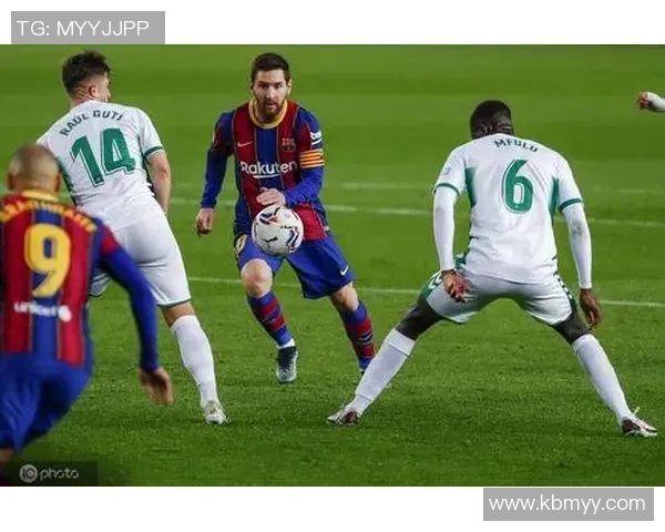 深圳足球队以63分领跑洲际杯积分榜展现强劲实力