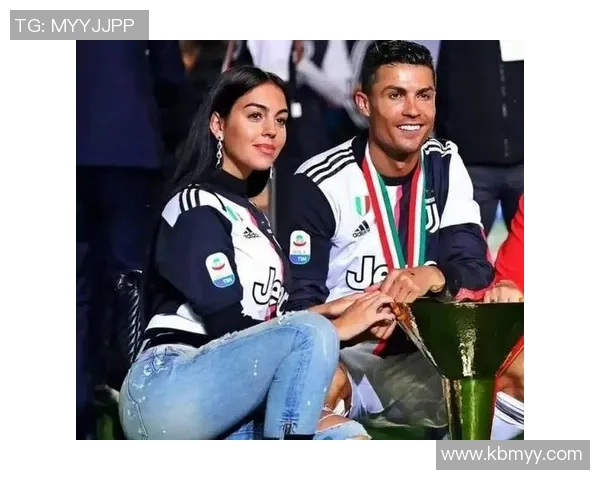 女明星追星足球明星背后的故事与情感揭秘